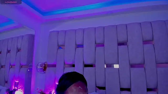 mia schwarz online show from 18, 3, 2026