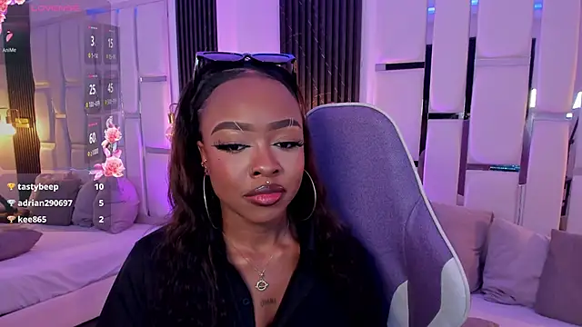 mia schwarz online show from 8, 11, 2025