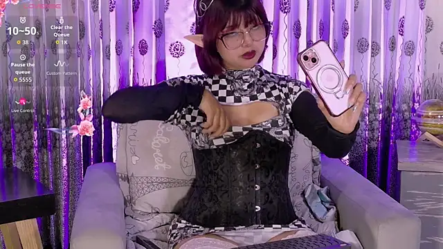 dakotta rosee online show from 17, 7, 2026