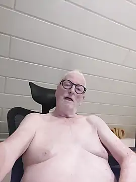 Greyhound70 online show from 7, 11, 2025