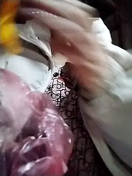 lytamye online show from 25, 2, 2025