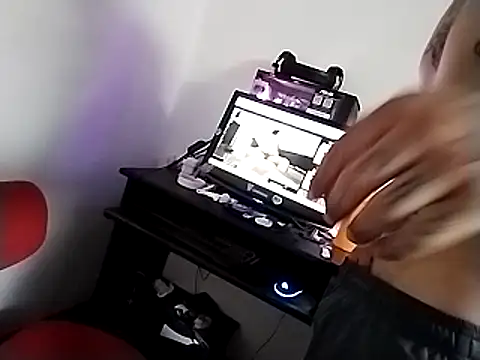 Xtrem3HARDxxx online show from 14, 3, 2025