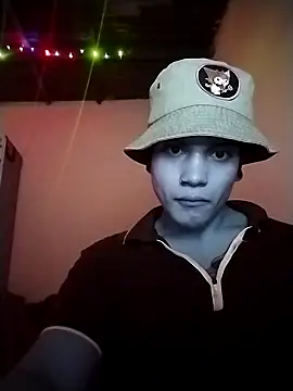 Xtrem3HARDxxx online show from 18, 3, 2025