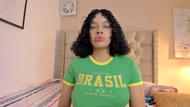 vanesasexyhot21 online show from 24, 10, 2025