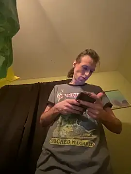 kikiwonderbar online show from 3, 2, 2026