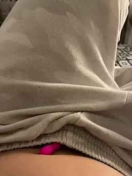 monikaas online show from 12, 1, 2025