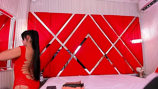 SusanCouper online show from 4, 10, 2025