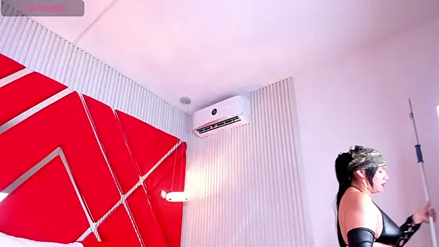 SusanCouper online show from 23, 3, 2025