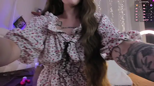 Natural pussy online show from 13, 3, 2025