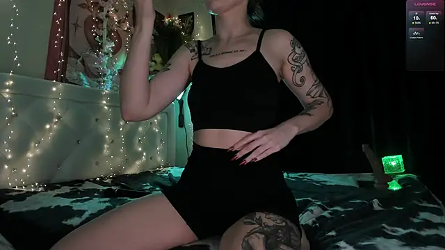 Natural pussy online show from 25, 9, 2025