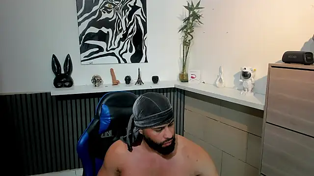 Daemon21 online show from 4, 12, 2025