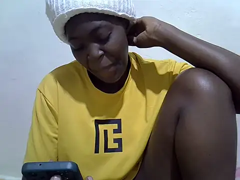 Snapshot of pretty_tallgirl chatting on 24, 6, 2026 pretty tallgirl online show from 24, 6, 2026