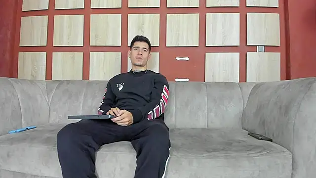 hot day online show from 11, 3, 2025