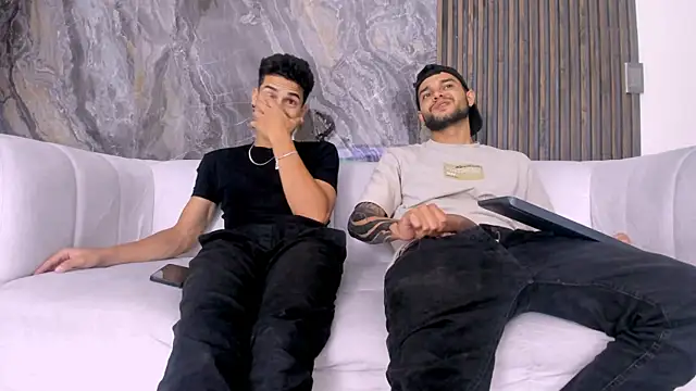 hot day online show from 30, 1, 2025