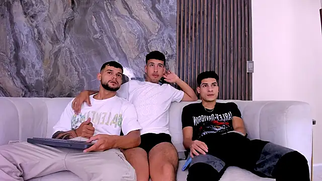 hot day online show from 20, 3, 2025