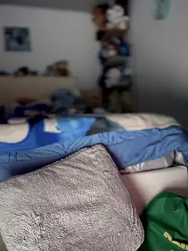 Snapshot of -Loren- chatting on 11, 1, 2026 -Loren- online show from 11, 1, 2026