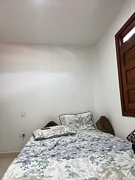 Snapshot of Im_Amelia chatting on 5, 11, 2025 Im Amelia online show from 5, 11, 2025