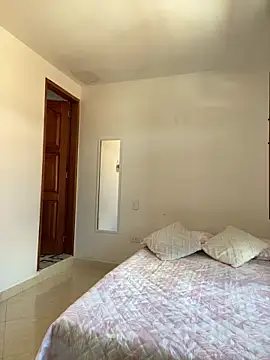 Im Amelia online show from 15, 3, 2026