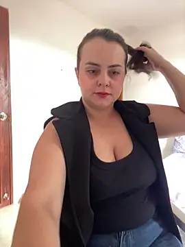 Im Amelia online show from 15, 2, 2026