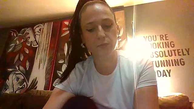 Audrey hotty online show from 24, 10, 2025