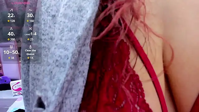 Snapshot of AndrySaenz18 chatting on 21, 10, 2025 AndrySaenz18 online show from 21, 10, 2025