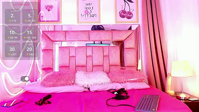 Doll IvannaTs online show from 3, 2, 2026