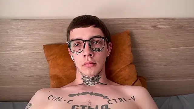 Snapshot of anahori__simon chatting on 23, 2, 2026 anahori simon online show from 23, 2, 2026