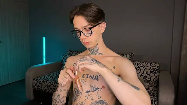 Snapshot of anahori__simon chatting on 12, 3, 2025 anahori simon online show from 12, 3, 2025