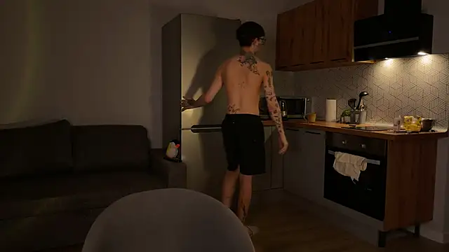 Snapshot of anahori__simon chatting on 22, 10, 2025 anahori simon online show from 22, 10, 2025