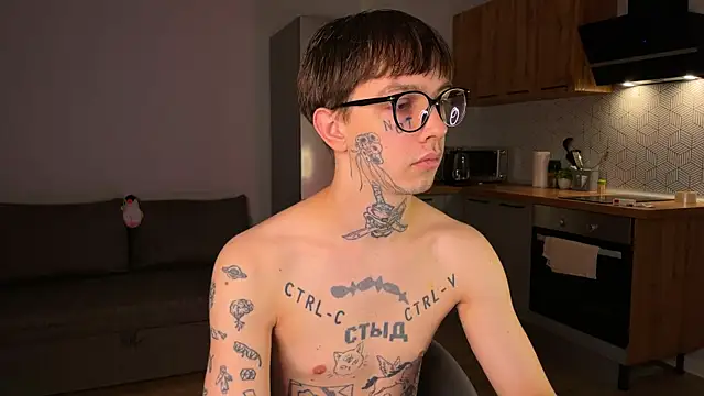 Snapshot of anahori__simon chatting on 13, 10, 2025 anahori simon online show from 13, 10, 2025