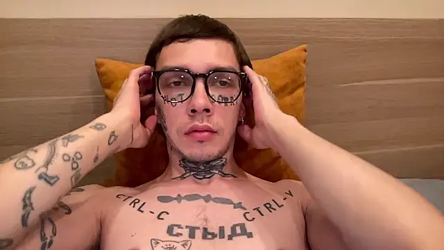 Snapshot of anahori__simon chatting on 22, 2, 2026 anahori simon online show from 22, 2, 2026