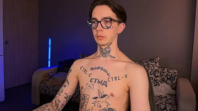 Snapshot of anahori__simon chatting on 23, 3, 2025 anahori simon online show from 23, 3, 2025