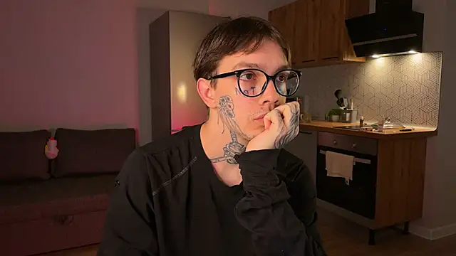 Snapshot of anahori__simon chatting on 17, 10, 2025 anahori simon online show from 17, 10, 2025