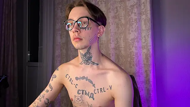 Snapshot of anahori__simon chatting on 9, 3, 2025 anahori simon online show from 9, 3, 2025