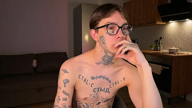 Snapshot of anahori__simon chatting on 19, 10, 2025 anahori simon online show from 19, 10, 2025