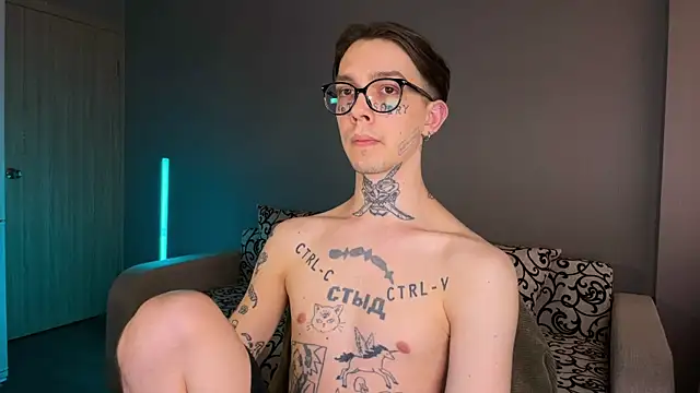 Snapshot of anahori__simon chatting on 13, 3, 2025 anahori simon online show from 13, 3, 2025