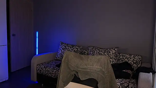 Snapshot of anahori__simon chatting on 17, 3, 2025 anahori simon online show from 17, 3, 2025