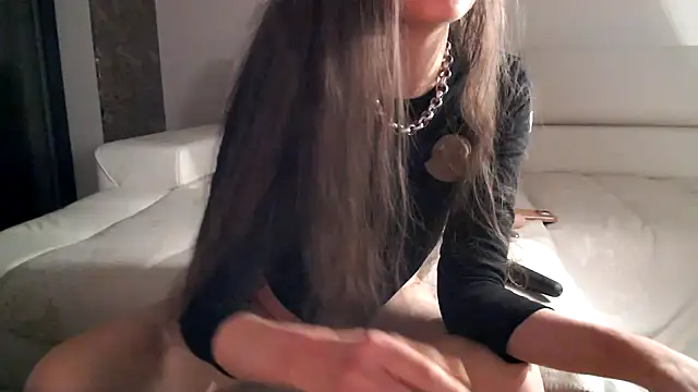 sexyLolia11 online show from 11, 11, 2025