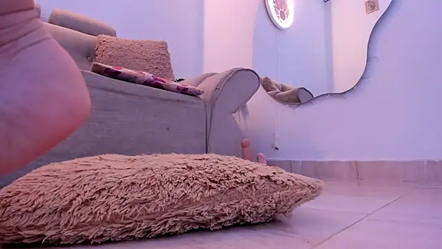 Elaanna 01 online show from 26, 9, 2025