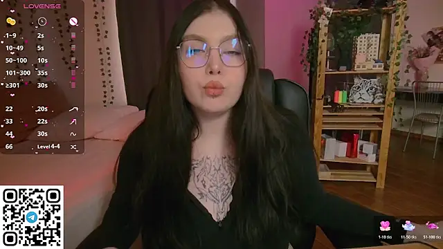 Snapshot of Arizonaa_Muse chatting on 19, 2, 2026 Arizonaa Muse online show from 19, 2, 2026