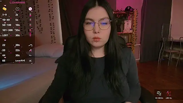 Snapshot of Arizonaa_Muse chatting on 29, 11, 2025 Arizonaa Muse online show from 29, 11, 2025