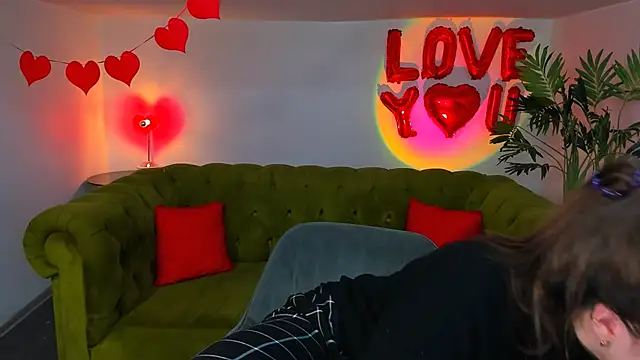  Sun Shy  online show from 20, 2, 2025