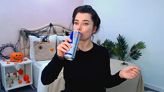  Sun Shy  online show from 1, 11, 2025