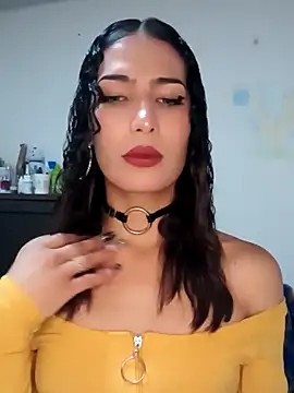 Lanna hott  online show from 14, 3, 2025