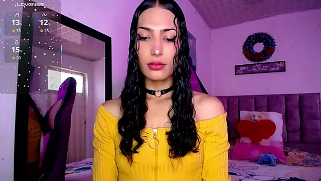 Lanna hott  online show from 24, 6, 2026