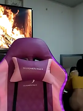 Lanna hott  online show from 28, 9, 2025