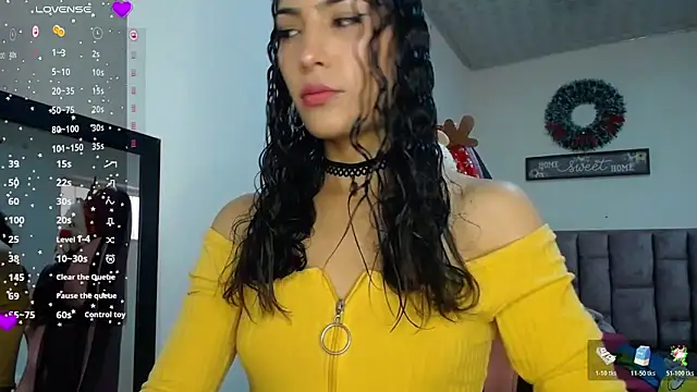 Lanna hott  online show from 18, 12, 2025