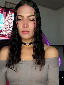 Lanna hott  online show from 9, 11, 2025