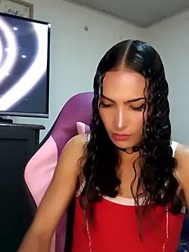 Lanna hott  online show from 8, 11, 2025