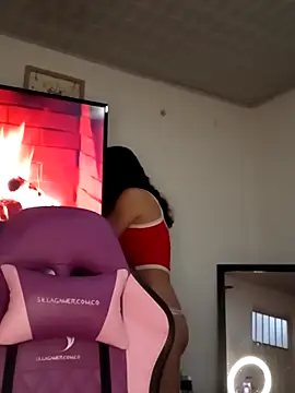 Lanna hott  online show from 13, 11, 2025